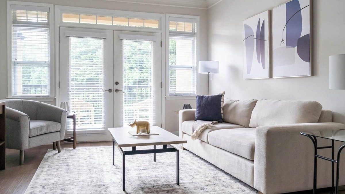 Cary Apartment | Landing at The Arboretum - 2 Bedrooms in The Ar.
