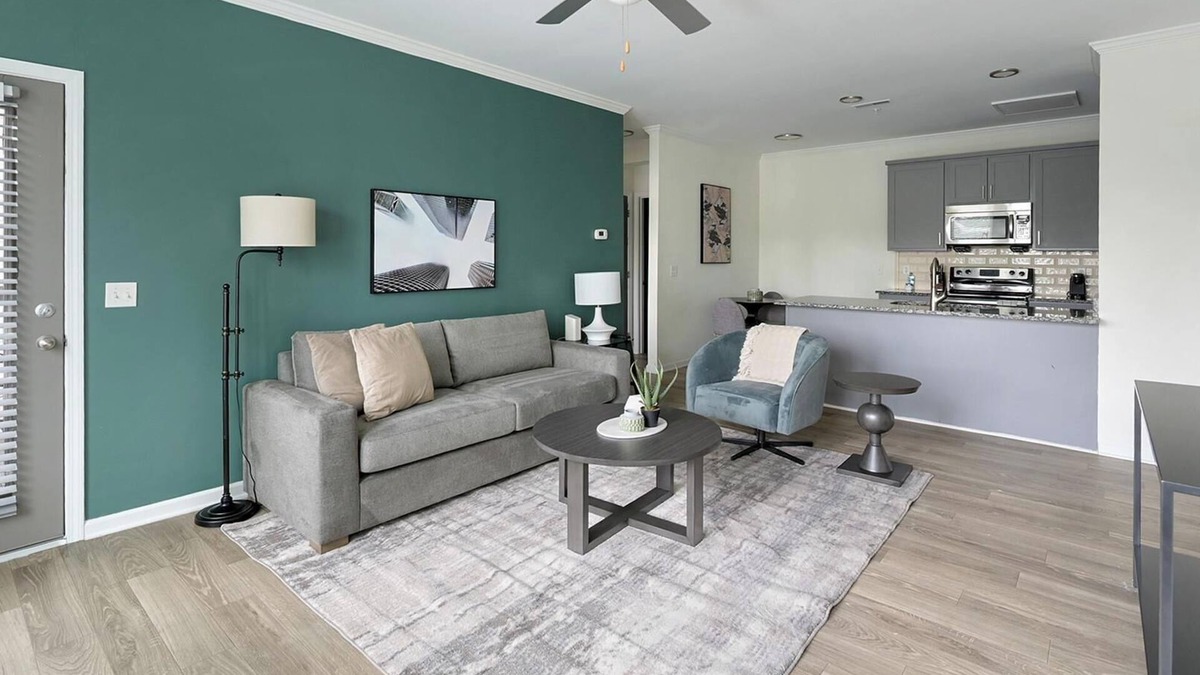 Green Hills Apartment | Landing at The Metropolitan - 1 Bedroom in Nash.