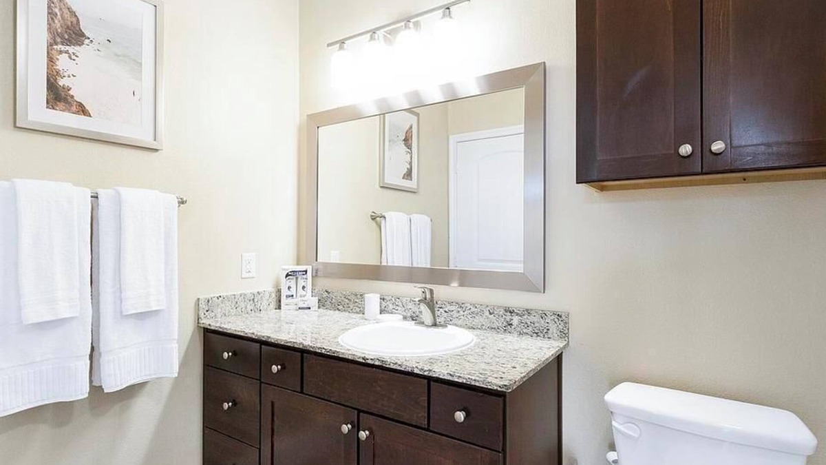 Sugar Land Apartment | Landing at The Retreat at Riverstone - 1 Bedroom in Downtown Sugar Land