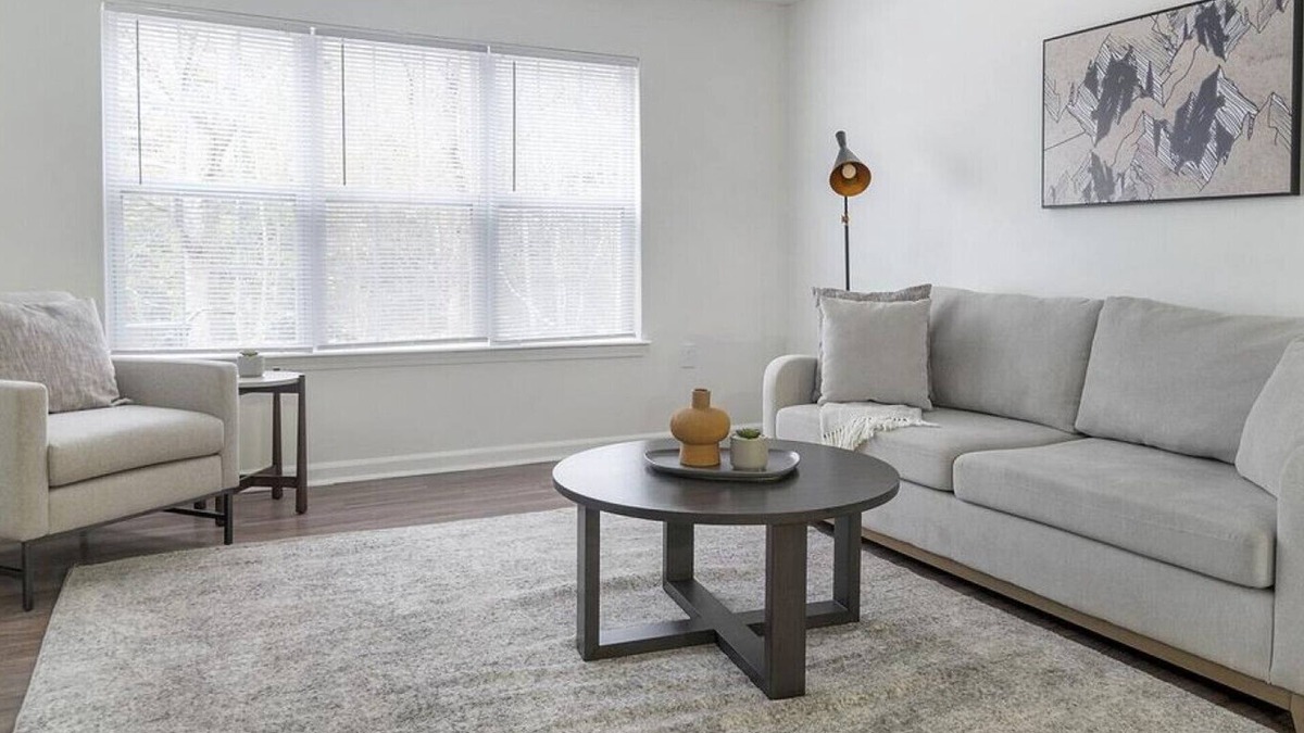 Holly Springs Apartment | Landing at Trellis Pointe - 2 Bedrooms in Downtown Holly Springs