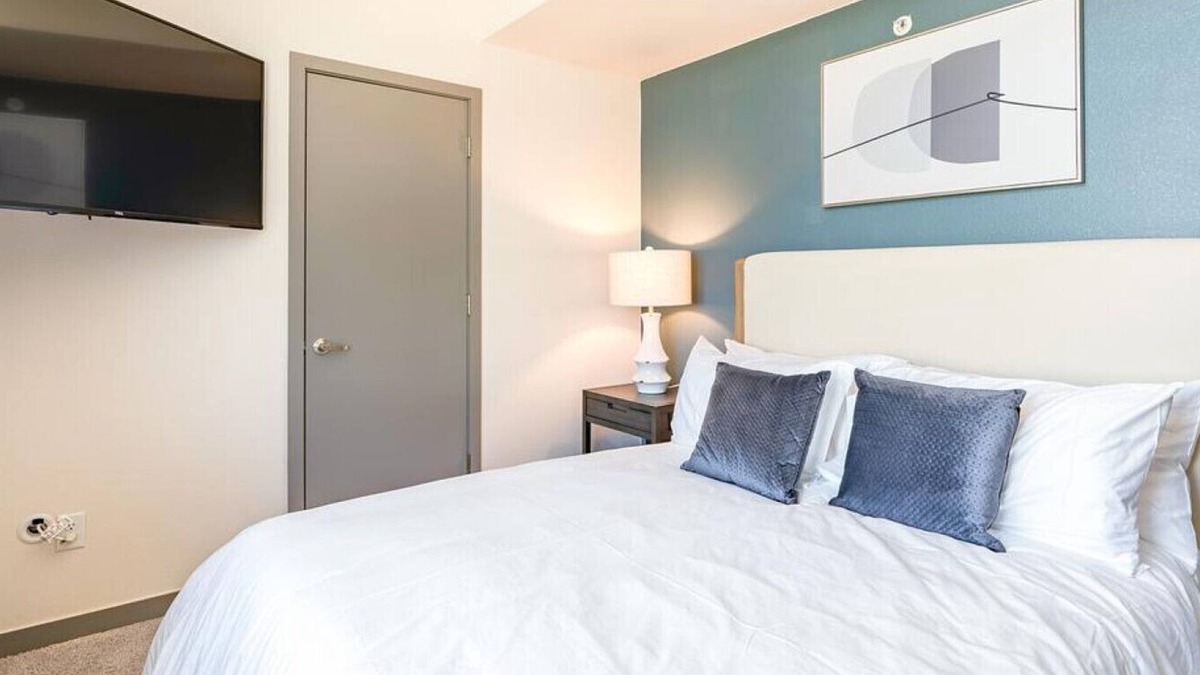 Palo Park Apartment | Landing at Wonderland Creek - 3 Bedrooms in Palo Park