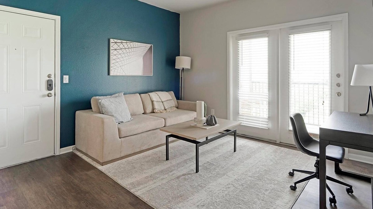 San Antonio Apartment | Landing | Beautiful 2BD, Pool, Clubhouse