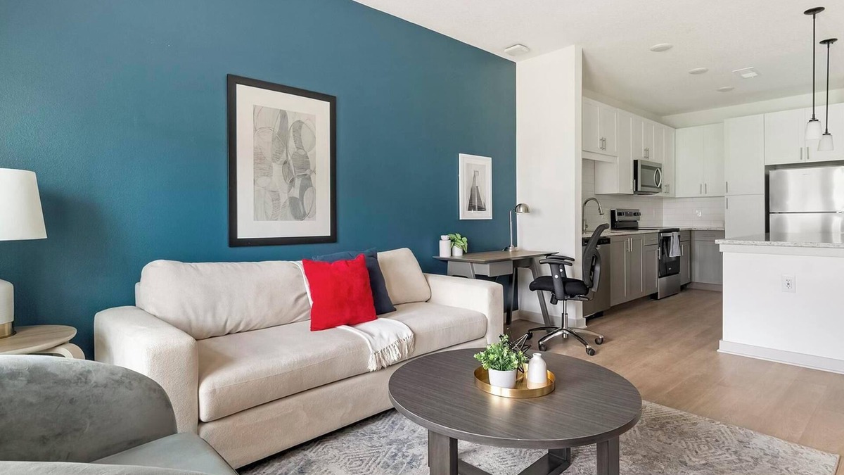 Jacksonville Apartment | Landing | Chic 1BD, Clubhouse, Gym