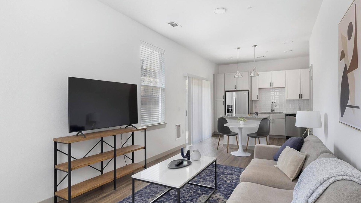 Fort Worth Apartment | Landing | Chic 1BD, Clubhouse, Pool