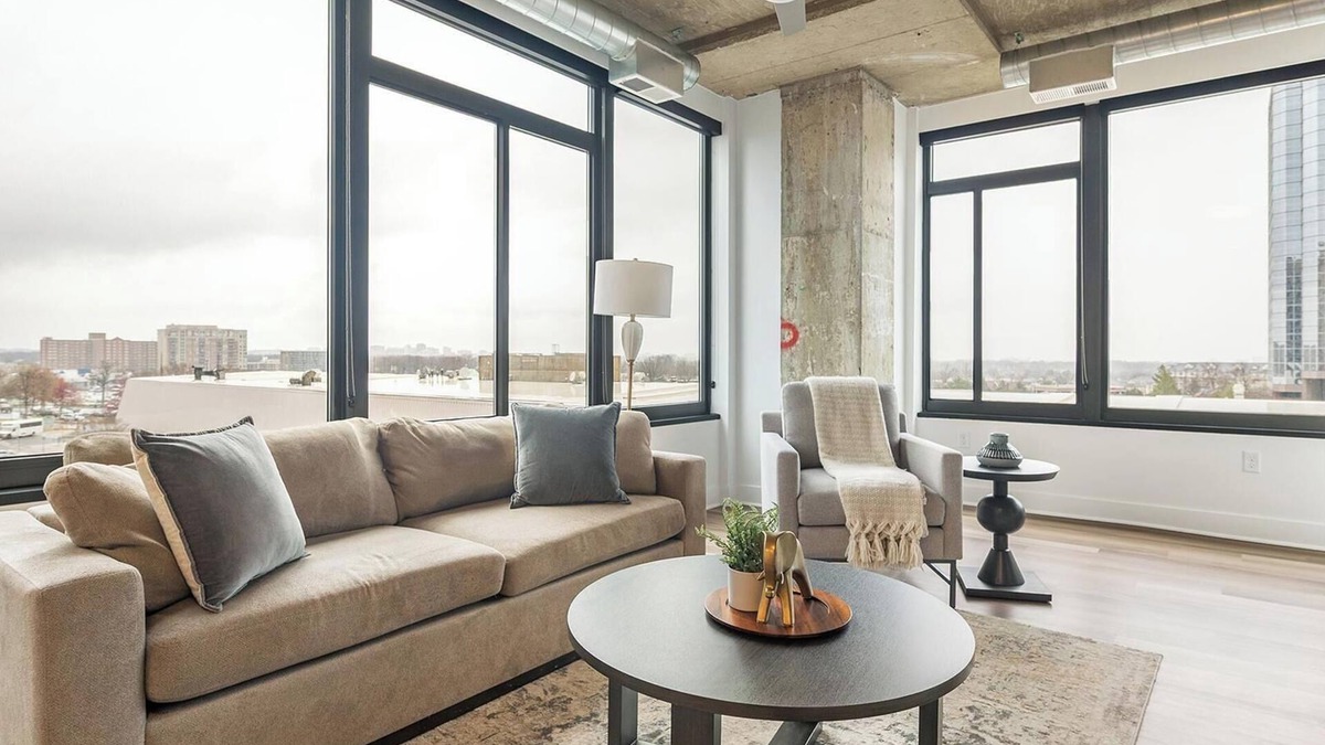 Baileys Crossroads Apartment | Landing | Chic 2BD, Game Room, Gym