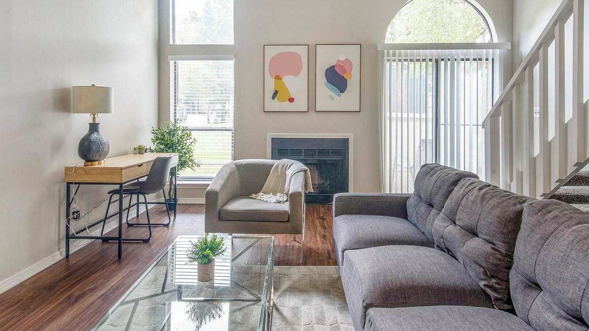 Cordova Apartment | Landing | Incredible 2BD, Gym, Game Room