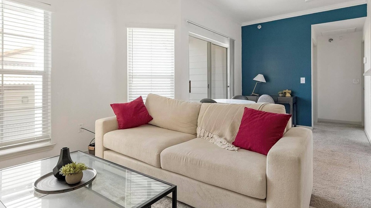 Stone Oak Apartment | Landing | Incredible 1BD, Gym