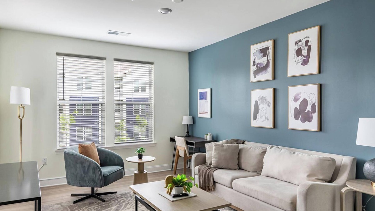 Wilmington Apartment | Landing | Modern 1BD, Gym, Pool