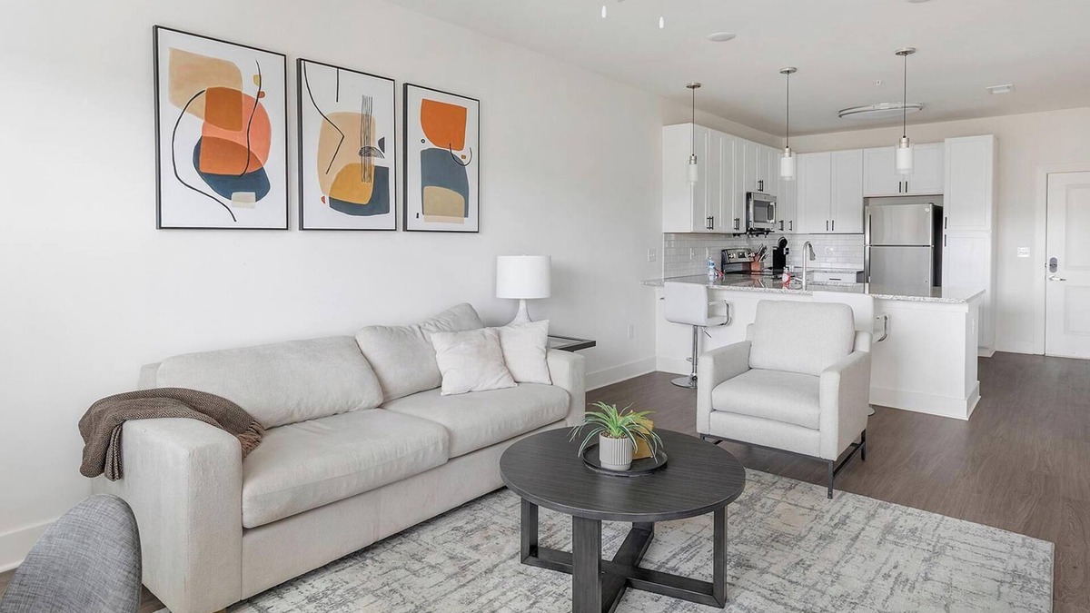 Athens Apartment | Landing | Modern 1BD, Pool, Gym