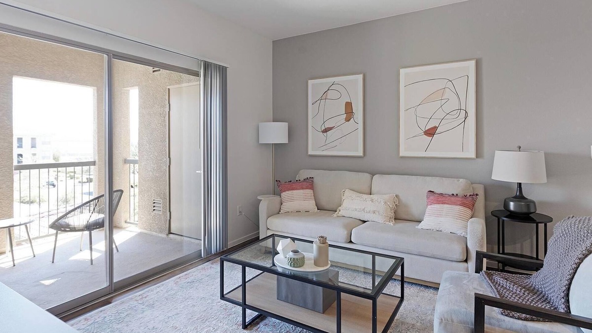 Las Vegas Apartment | Landing | Modern 1BD, Gym