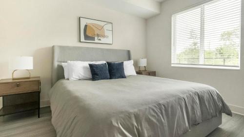 Palmetto Apartment | Landing Palmetto Apartments