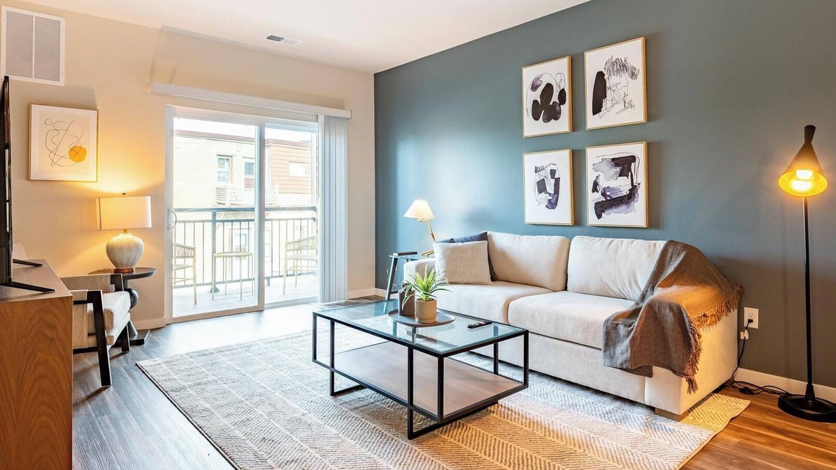 Newberry Apartment | Landing | Stylish 1BD, Gym, Pool