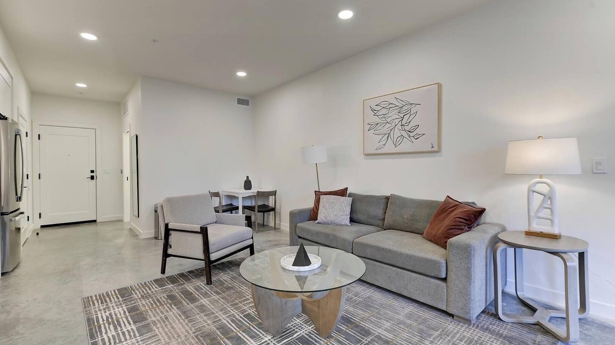 Sugar House Apartment | Landing | Stylish Studio, Game Room