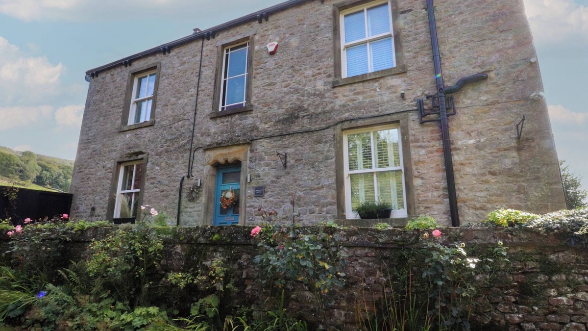 Kettlewell Cottage | LANGCLIFFE HOUSE, pet friendly, luxury holiday cottage in Kettlewell