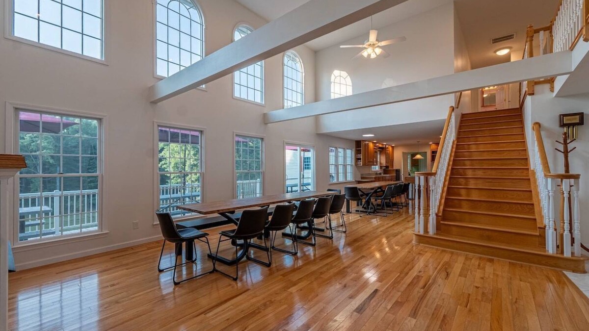Lansing House | Lansing Orchard · Sleeps 29, 8300 sq ft house, 6 acres, stocked pond