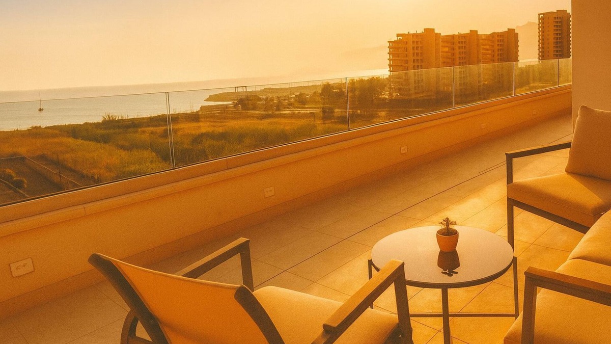 Magazzeno Apartment | Lantern Penthouse with Seaview Terrace - Marina d'Arechi, Salerno