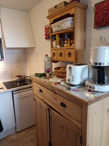 Thollon-les-Memises Apartment | LaPerdrixBlanche