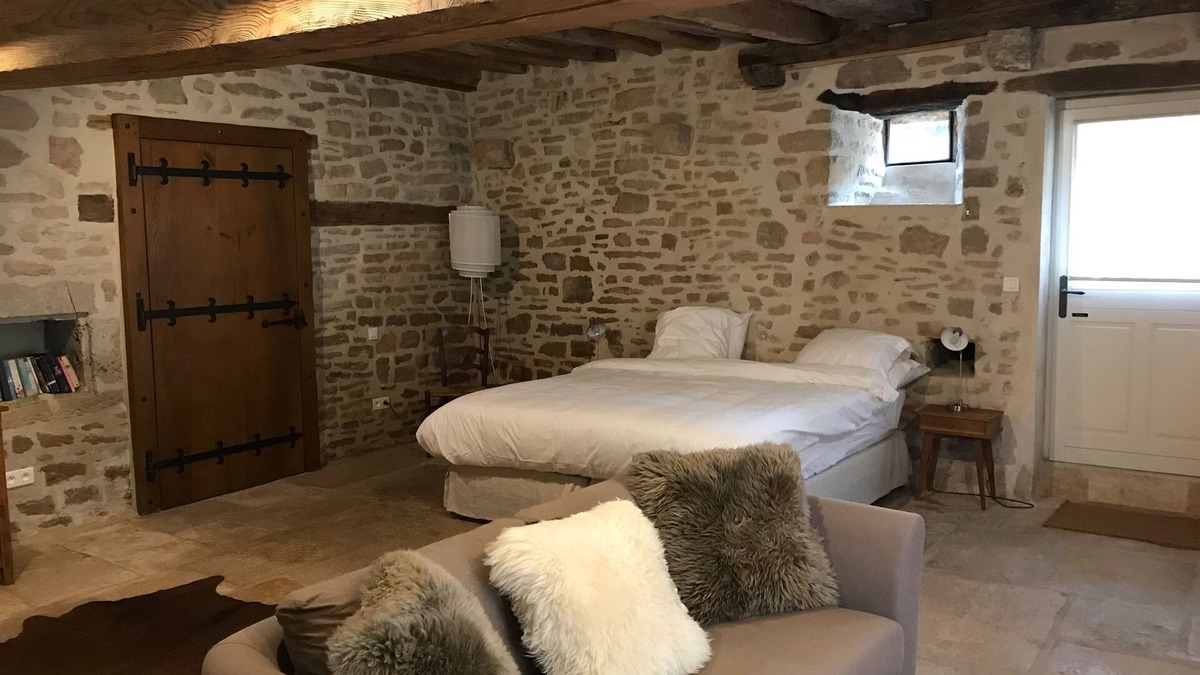 Pommard House | Large 14th century winemakers house