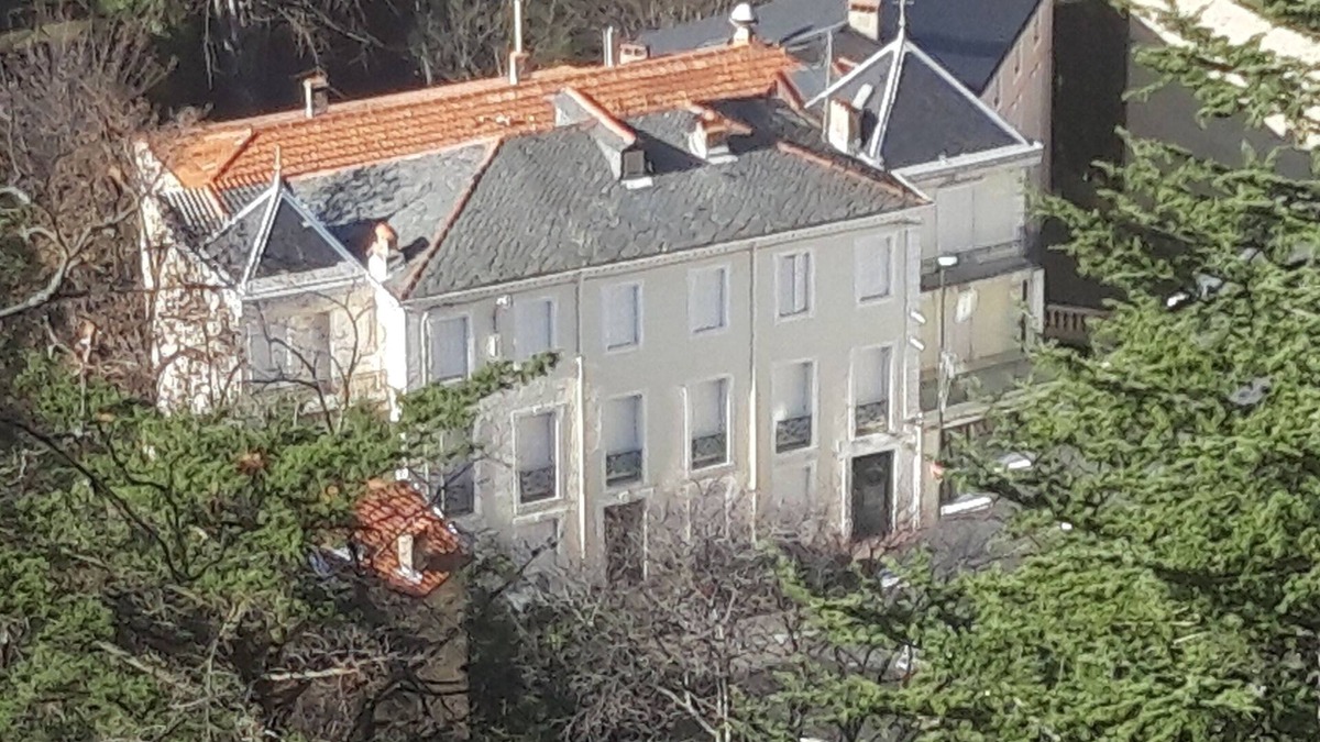 Vernet-les-Bains House | Large 17 bedroom holiday home in French Pyrenees with private garden and pool