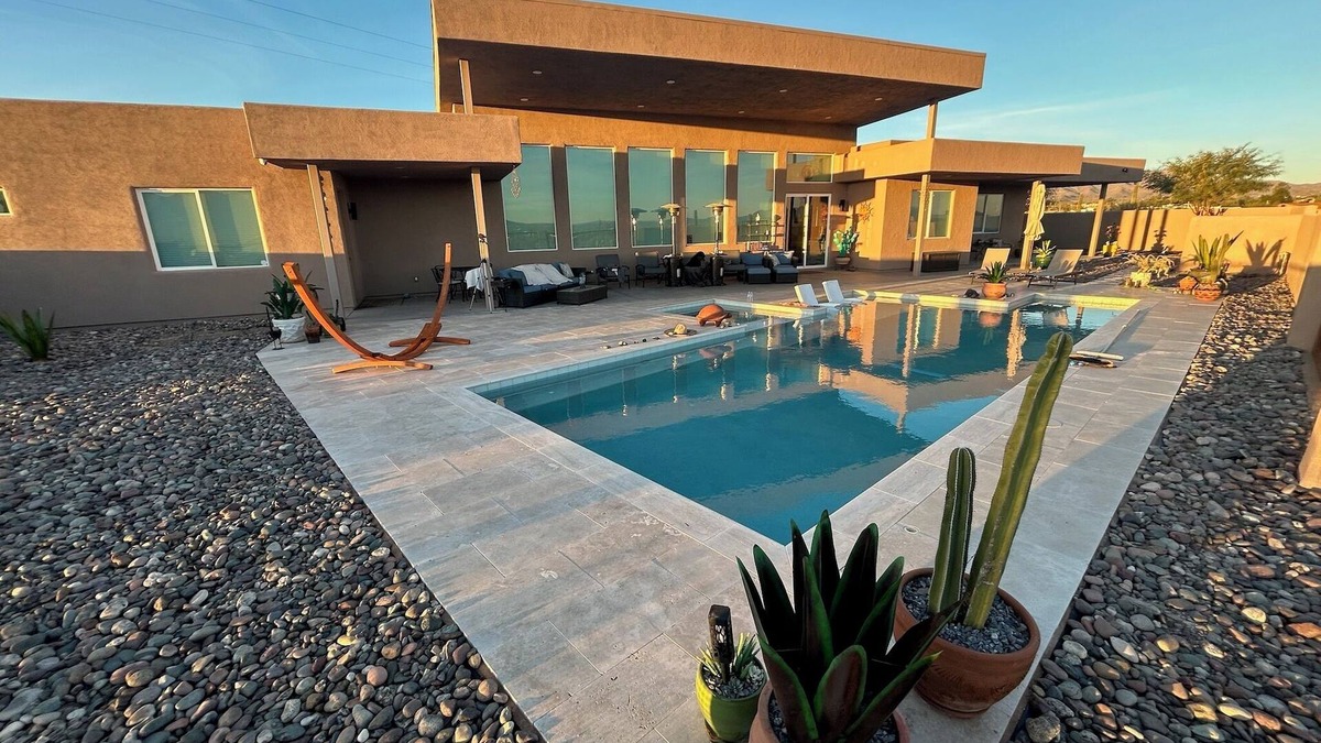 Tucson House | Large 3 bed, 3 bath Tucson house with pool, jacuzzi and amazing Mountains Views