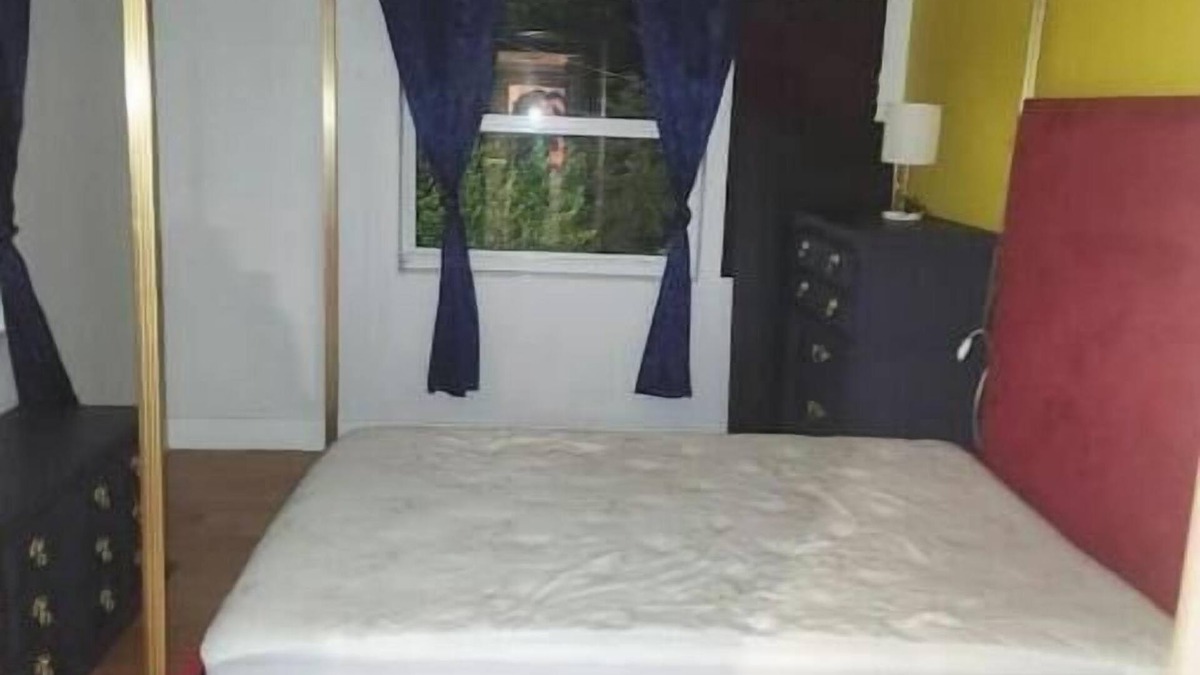 Fort Myers Apartment | Large 3 bedroom 1 bath near downtown Ft. Myers