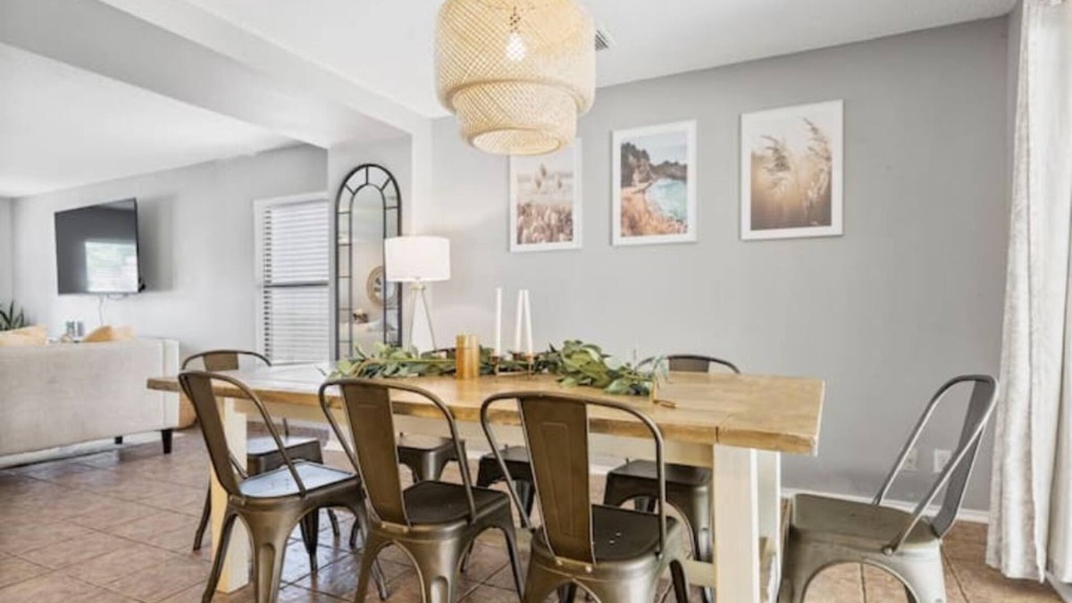 North San Antonio - SAT House | Large 3 bedroom home with game room