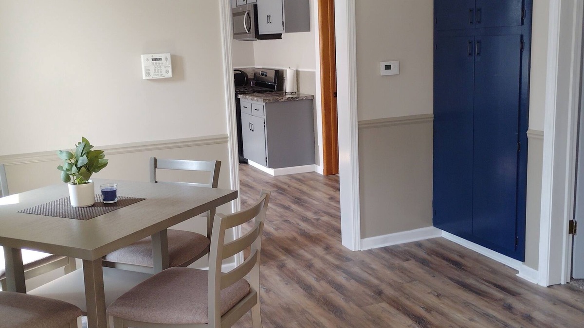 Bay City House | Large 3-bedroom house in charming Bay City with WiFi, AC. Enjoyable getaway