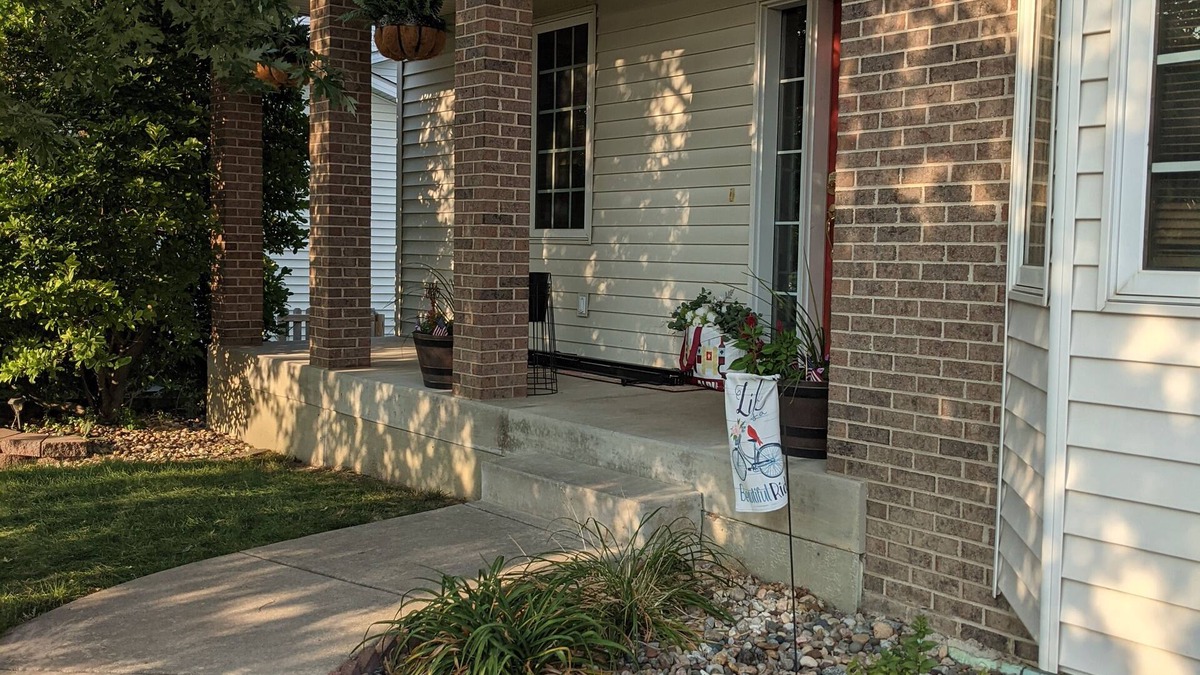 Ames House | Large 4 bedroom in West Ames