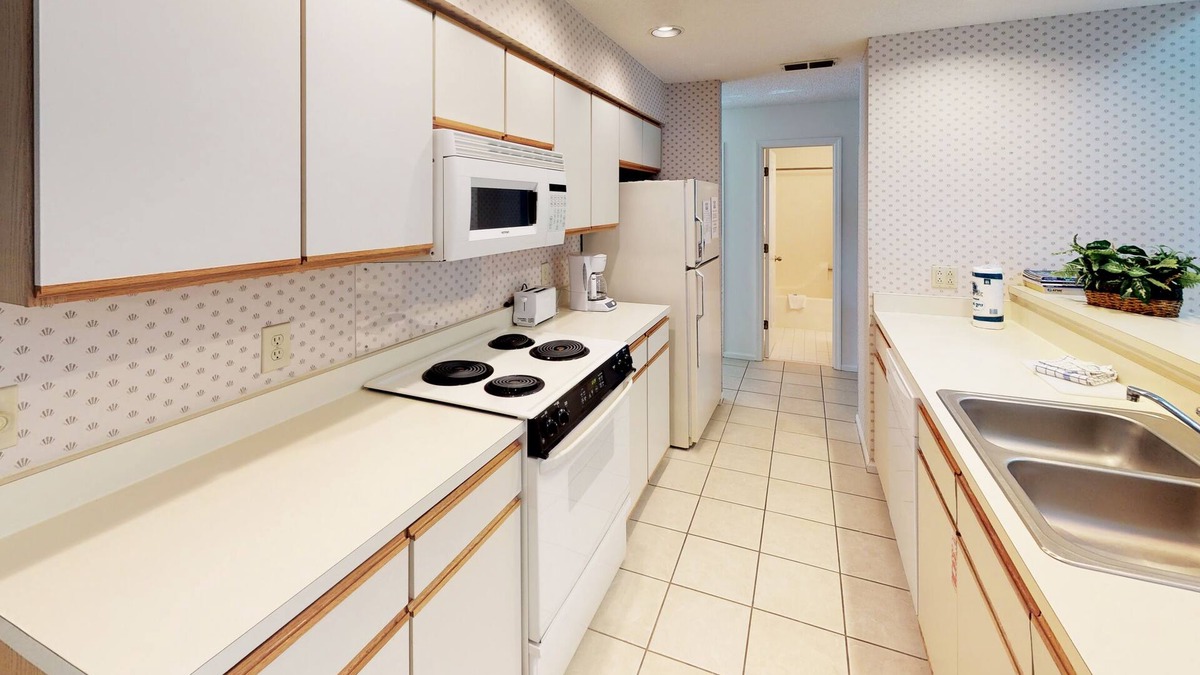 Sea Trail Condo | Large 4 BR Golf Villa in Sunset Beach - (CV2B)