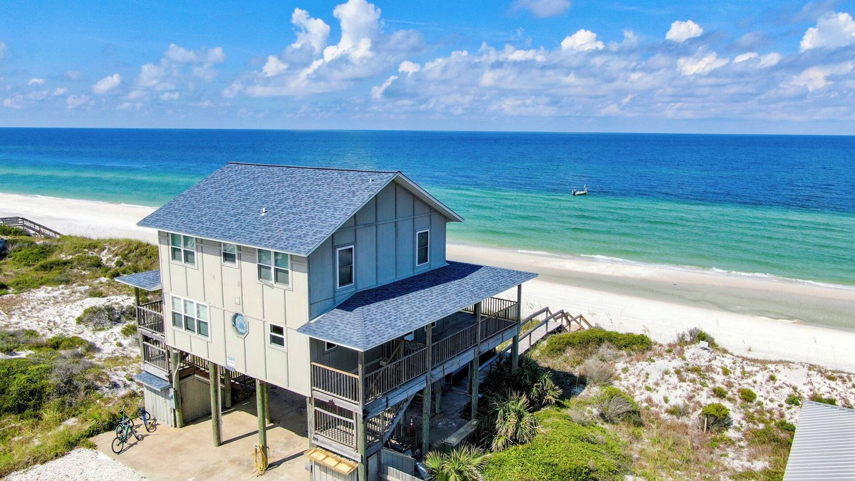 Port St. Joe House | Large 5 bedroom, 3-1/2 bath BEACHFRONT Home, Just Steps to Peaceful Beach
