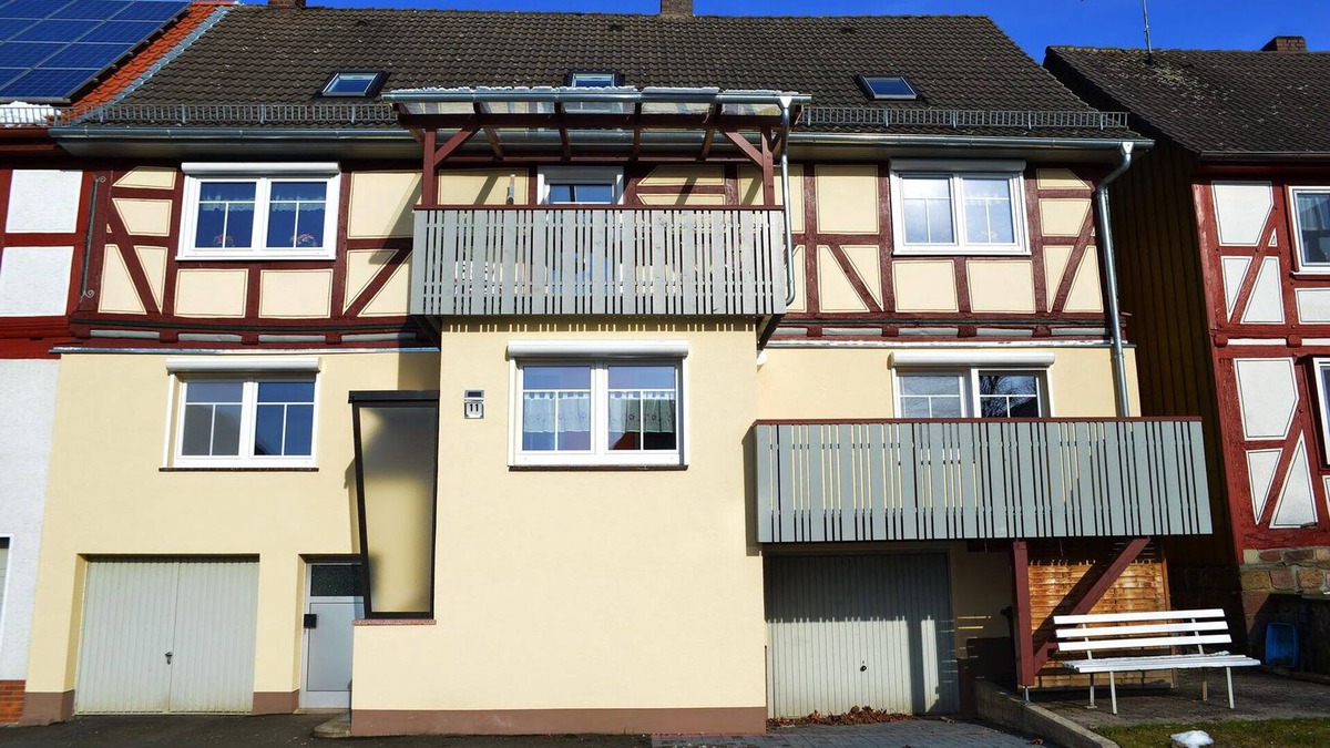 Pfieffe Apartment | Large apartment with balcony in renovated half-timbered house in quiet location