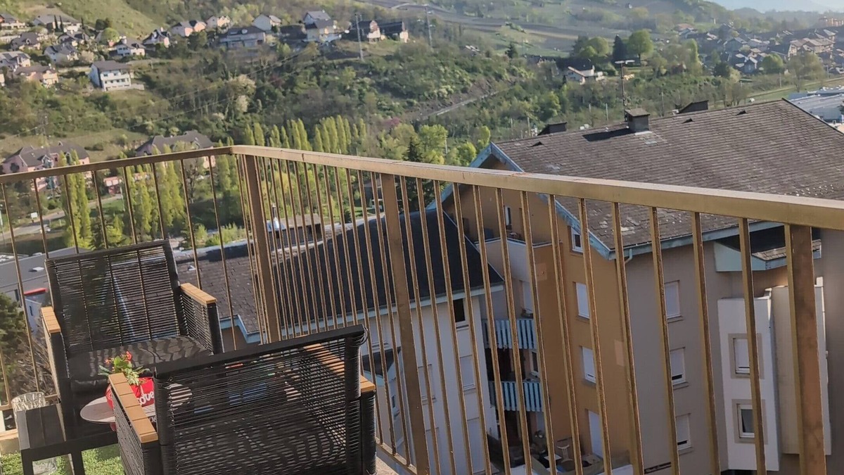 Montmelian Apartment | Large apartment for families or friends. Between mountains and lakes