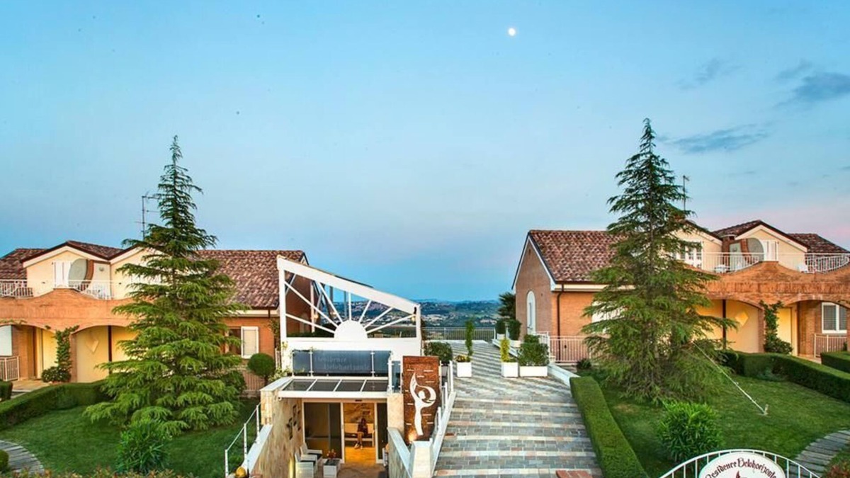 Macerata Bed & Breakfast | Large Apartment Residence Belohorizonte