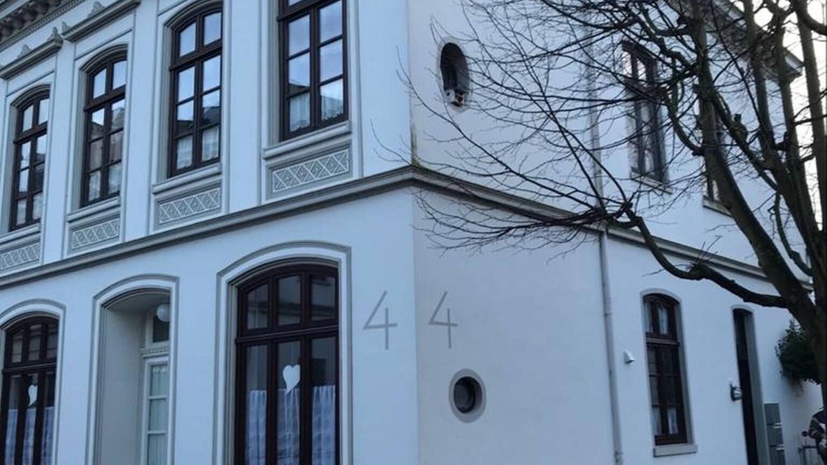 Brake Apartment | Large apartment with terrace on the Weser in Brake