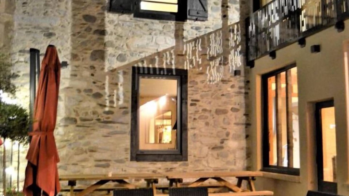 Vielle-Aure House | Large Au Coeur d'Aure gîte, sleeps 14, lovely terrace, great views!