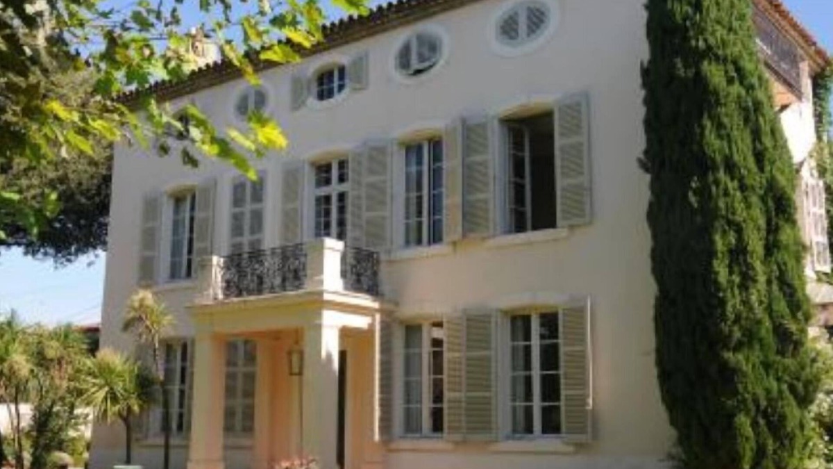 Bonneveine House | Large bastide very quiet and cool, very large garden (3000 m2) city and sea