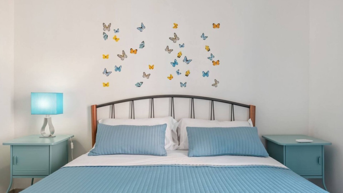 Province of Bologna Apartment | Large, bright and well-kept apartment on the third floor of a building near the Maggiore Hospital. The historic center is easily accessible by public transport.The apartment, ideal for 5 people, is fully equipped and has 24h WiFi, A/C and heating. It r