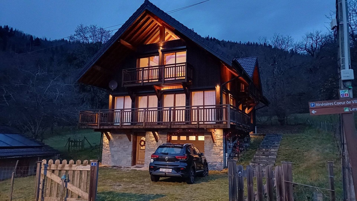 Bonvillaret Ski Chalet | Large Chalet With Spectacular Views, Perfect For Both Winter And Summer Holidays