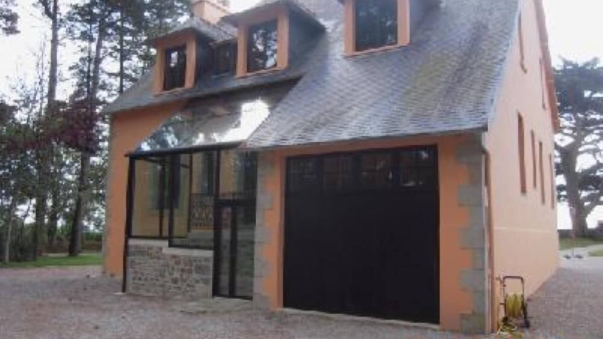 Crozon House | Large Character Villa on the seafront with sauna, table football, billiards .