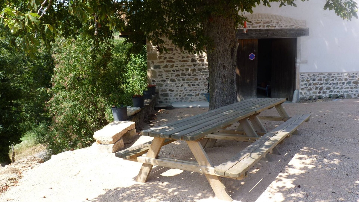 Beaujeu Cottage | Large cottage of charm and character for 15 people