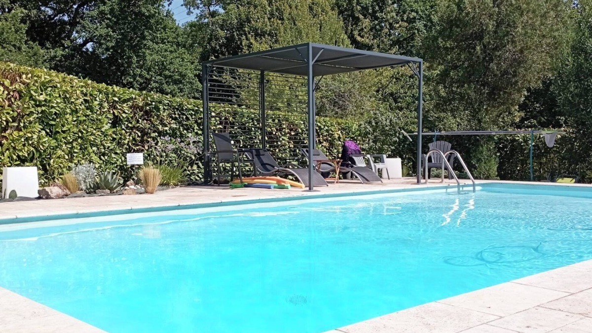 Duravel House | LARGE COUNTRY HOUSE FOR RENT IN THE LOT (7 - 14 PERS)