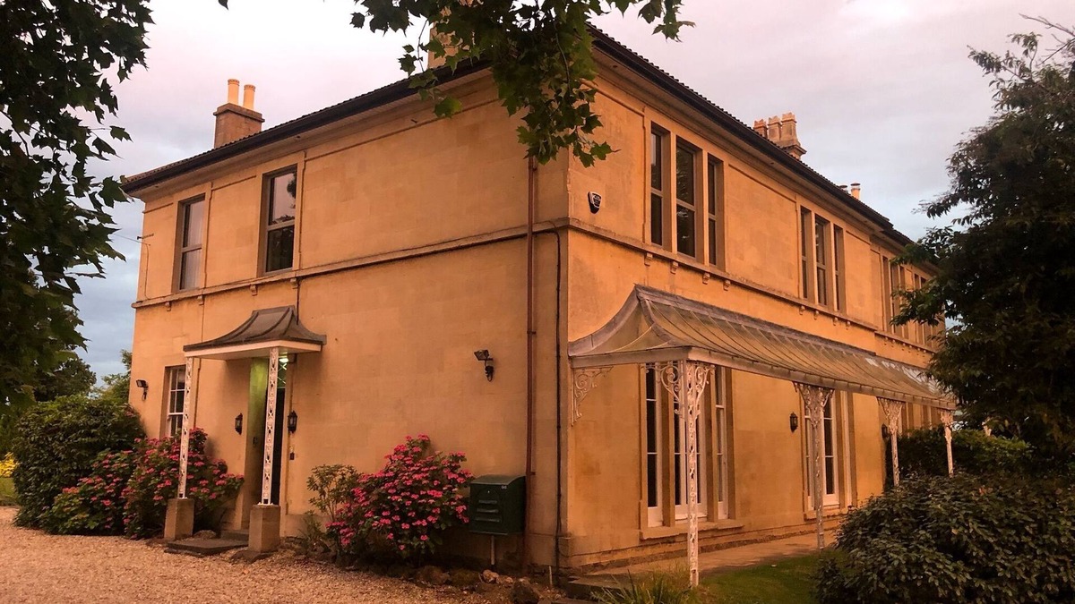 Swineford House | Large elegant property between Bristol and Bath.