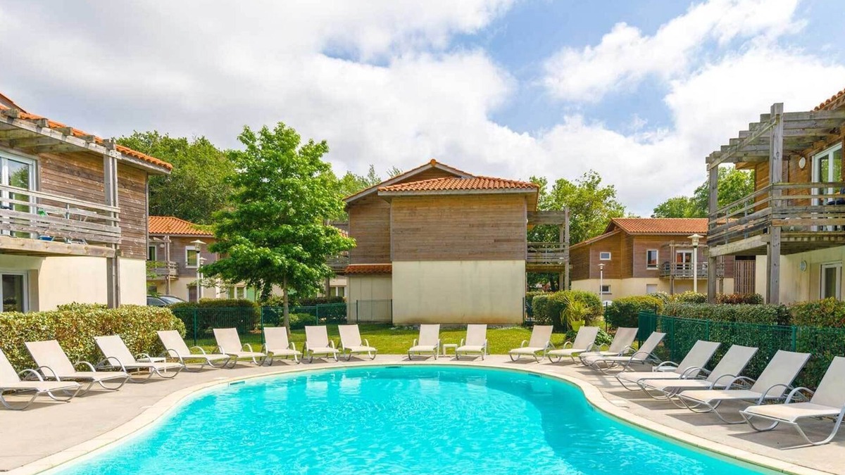 Aureilhan Apartment | Large F2+cabin, 50m from the beach at Lac d'Aureilhan/Mimizan