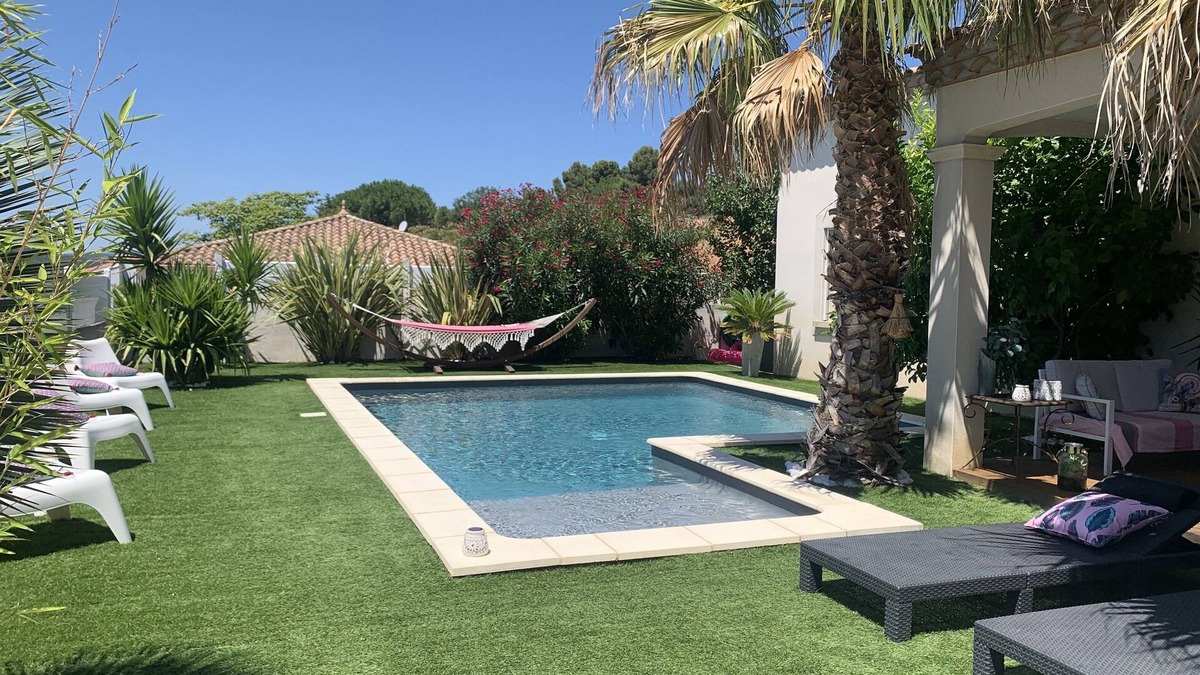 Murviel-les-Beziers Villa | Large family villa 180 m2 located between sea and mountains with swimming pool