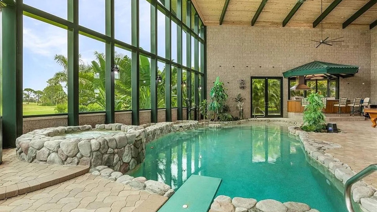 Burnt Store Marina Villa | Large Family Getaway-Unique Indoor Oasis w/heated pool, hot tub, pool table!