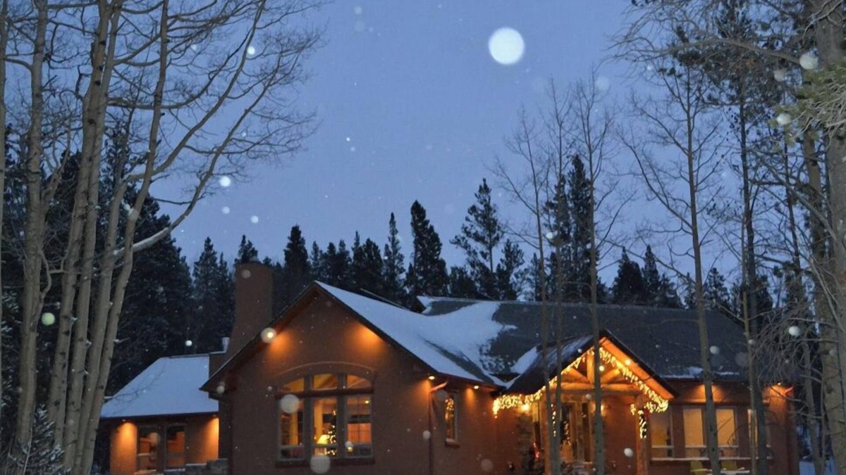 Alma House | Large Family Lodge South of Breckenridge on quiet, wooded acreage