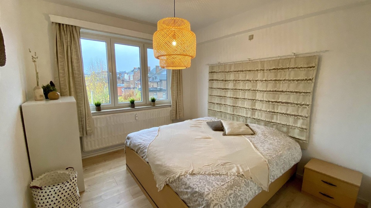 Namur Apartment | Large flat close to the centre - Ideal for families