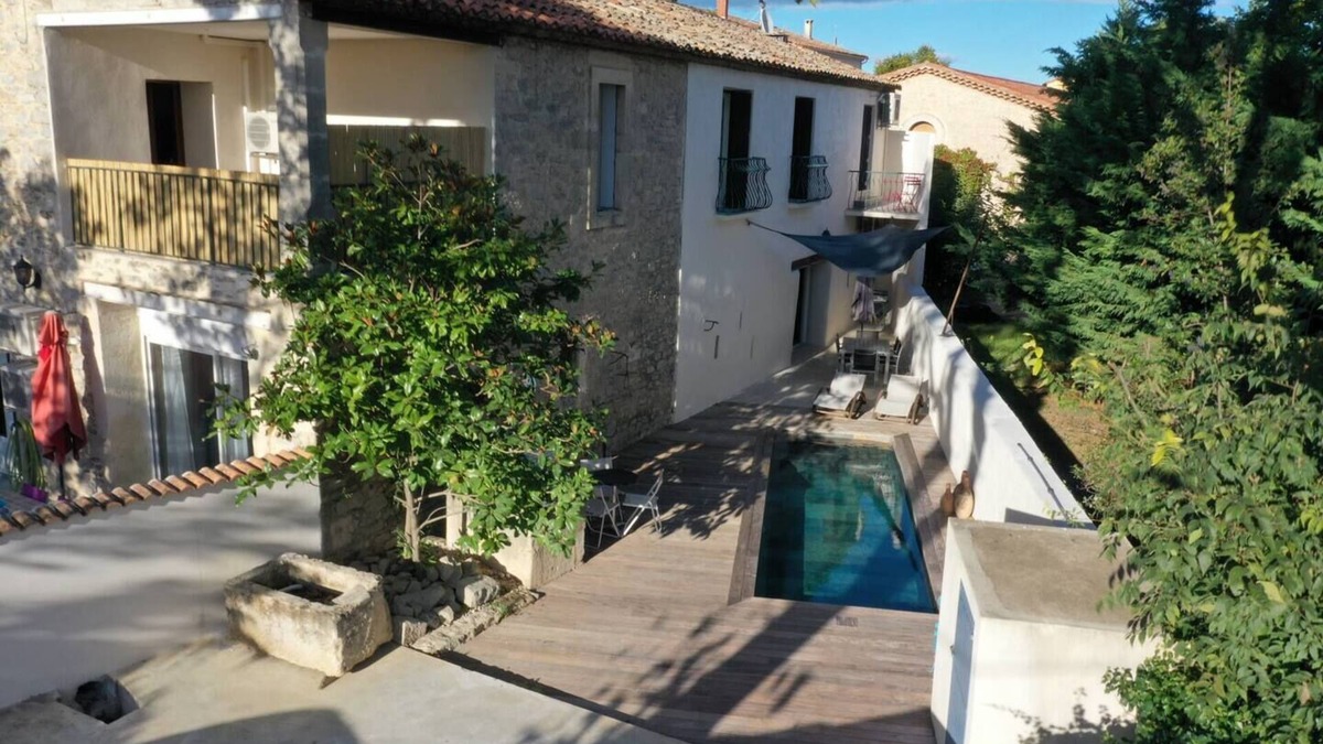Saint-Bauzille-de-Montmel House | Large Villa with Pool for up to 17 people