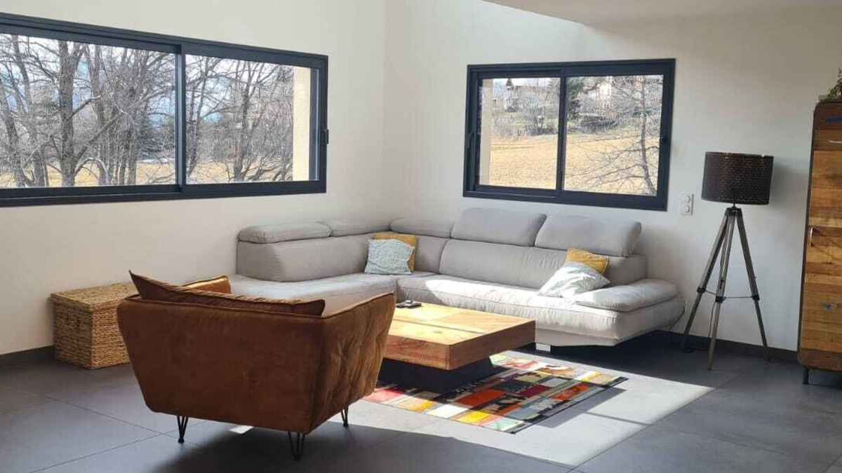 Saint-Michel-de-Chaillol House | Large, bright 160m2 house for 8 people