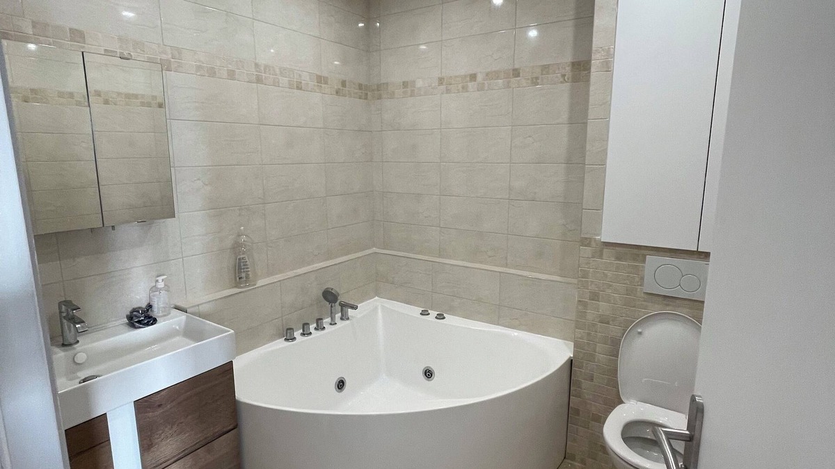 Le Kremlin-Bicetre House | Large fully-equipped house